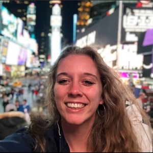 Meet your Posher, Abby